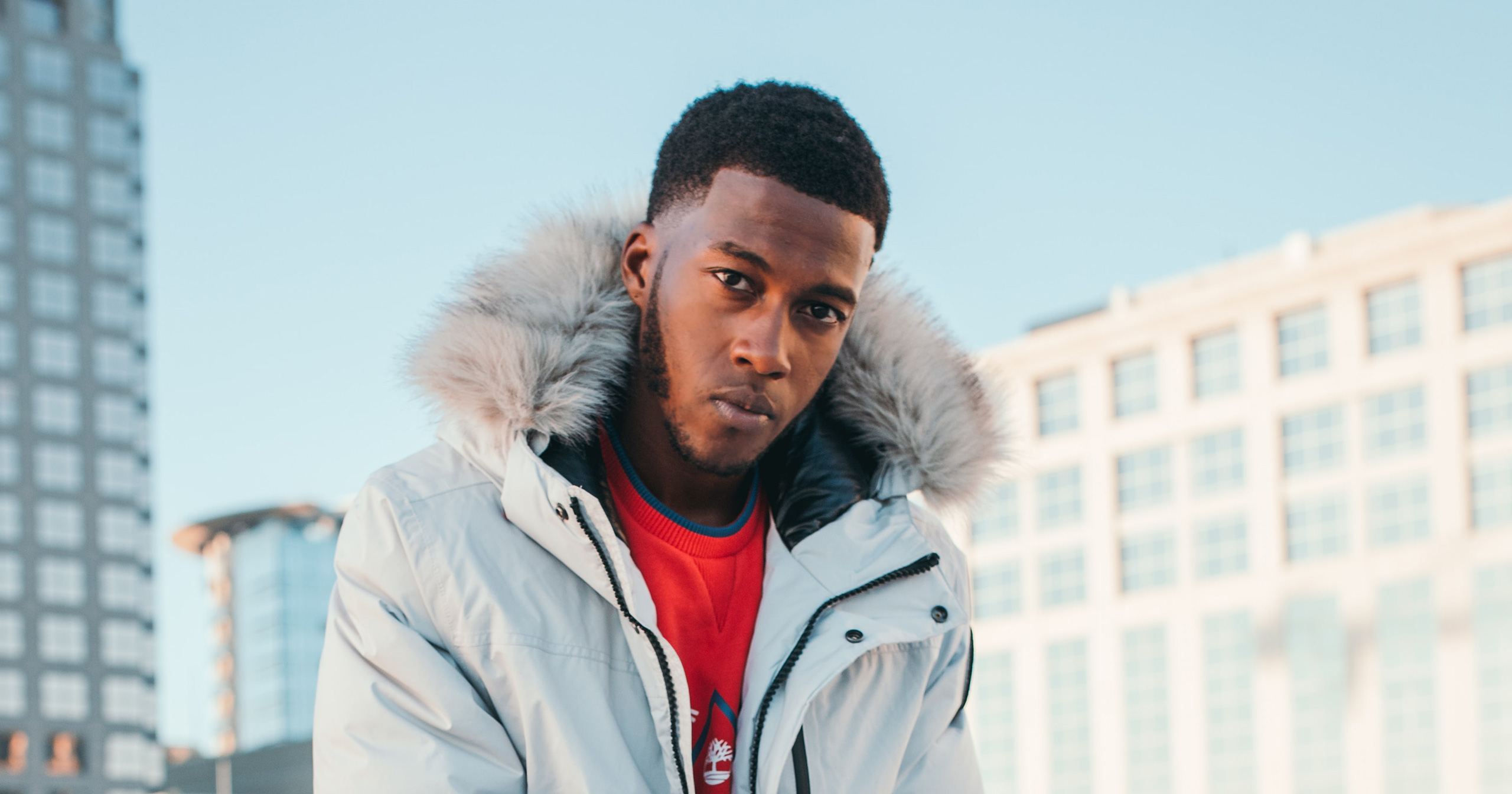 How to Look Good Without Being Cold